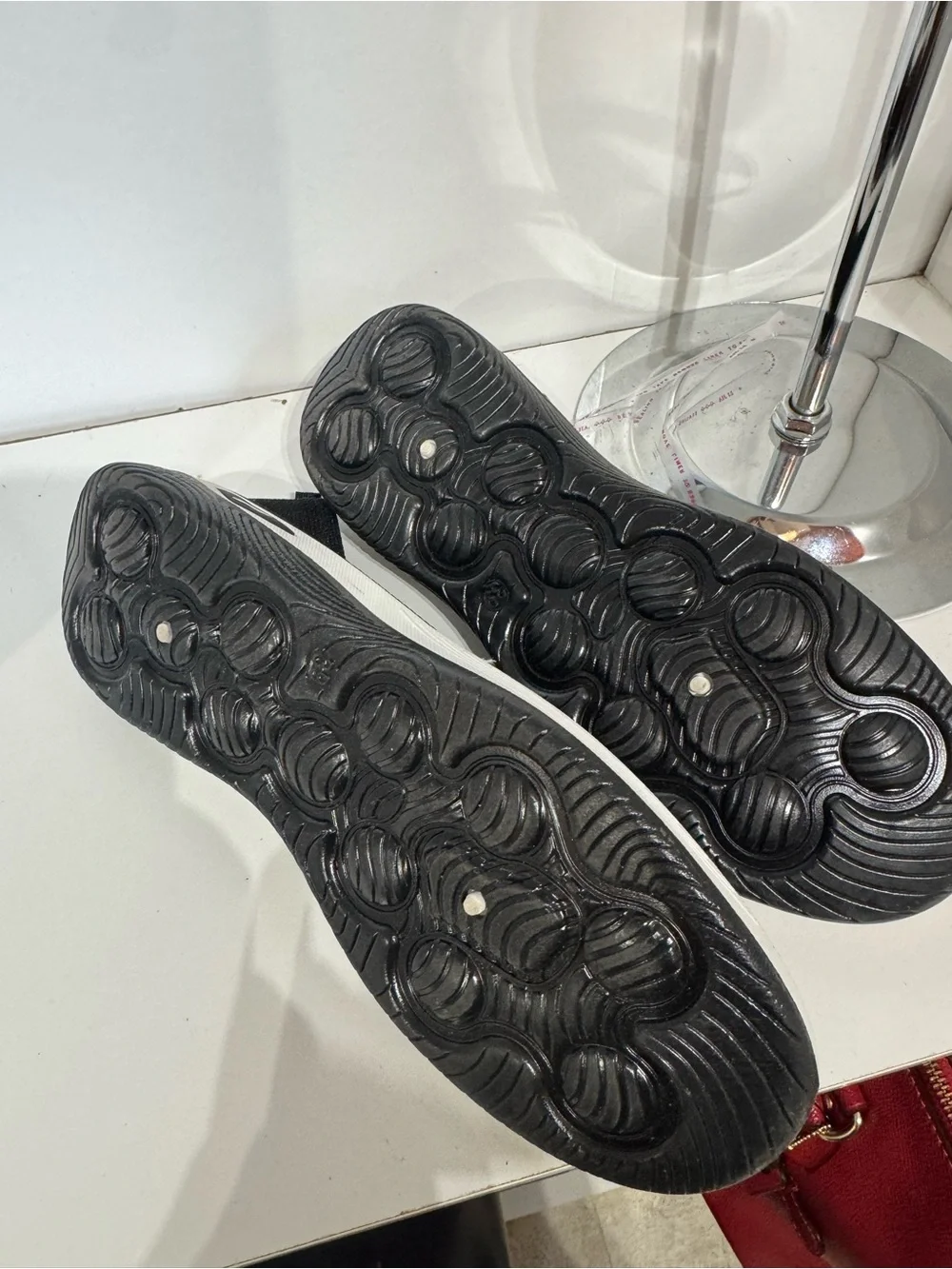 Black Slip-On Knit Floral Sneakers - Unbranded